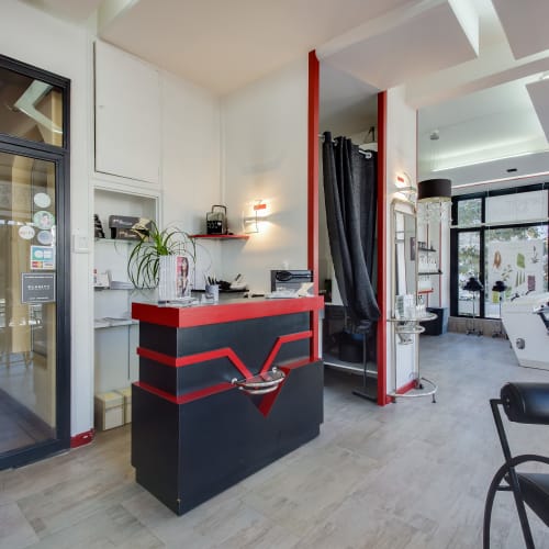 Anthony Bouillot by Coralie - Coiffure Vichy - Anthony Bouillot by Coralie - Photo Galerie - OneBooking