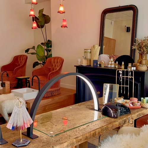 L’Atelier de Retouches - Tassin - Institut de beauté Tassin-la-Demi-Lune - L’Atelier de Retouches - Tassin - Photo Galerie - OneBooking