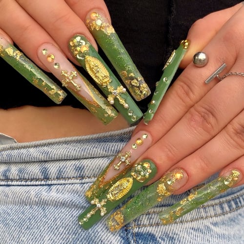Suneva Nails - Coiffure Toulon - Suneva Nails - Photo Galerie - OneBooking