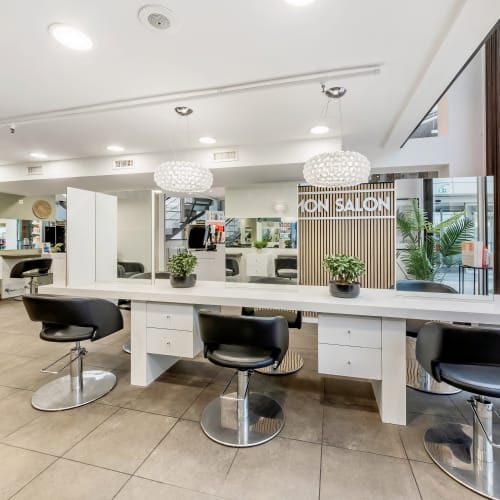 Mon Salon - Coiffure Rennes - Mon Salon - Photo Galerie - OneBooking