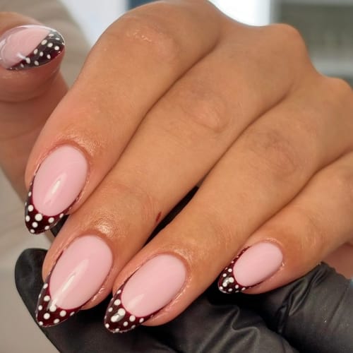 BEAUTY ENVY - PAROISSE - Onglerie Versailles - BEAUTY ENVY - PAROISSE - Photo Galerie - OneBooking