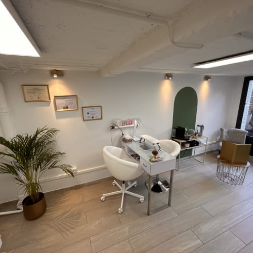 La maison beauté Sabrina B - Sourcils & cils Épinay-sur-Seine - La maison beauté Sabrina B - Photo Galerie - OneBooking