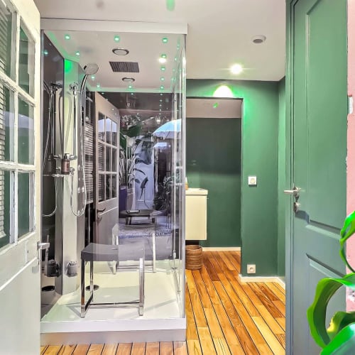 La Vermeillade Suites & SPAs - Massage Congénies - La Vermeillade Suites & SPAs - Photo Galerie - OneBooking
