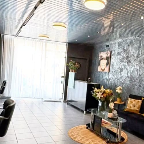 Mel & Sab - Coiffure Nîmes - Mel & Sab - Photo Galerie - OneBooking