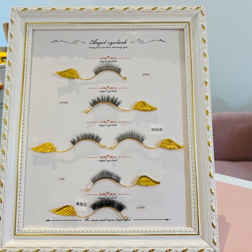 W beauté ongles & cils - Onglerie Lyon - W beauté ongles & cils - Photo Galerie - OneBooking