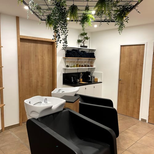 UN CÔTÉ ZEN - Espace de coiffure naturel - Coiffure Dijon - UN CÔTÉ ZEN - Espace de coiffure naturel - Photo Galerie - OneBooking