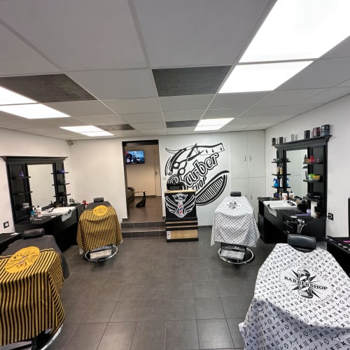 L’Artiste Coiffeur (Barber shop) - Coiffure Angers - L’Artiste Coiffeur (Barber shop) - Photo Galerie - OneBooking