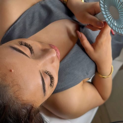 Maison Kimora - Sourcils & cils Cergy - Maison Kimora - Photo Galerie - OneBooking