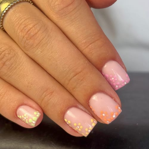 JustJunails - Onglerie Le Bouscat - JustJunails - Photo Galerie - OneBooking