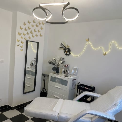 Beauty By Zina - Sourcils & cils Colmar - Beauty By Zina - Photo Galerie - OneBooking