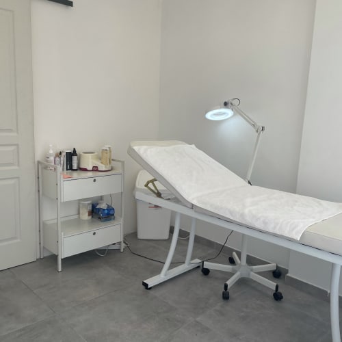 Farah Esthétique - Institut de beauté Nîmes - Farah Esthétique - Photo Galerie - OneBooking
