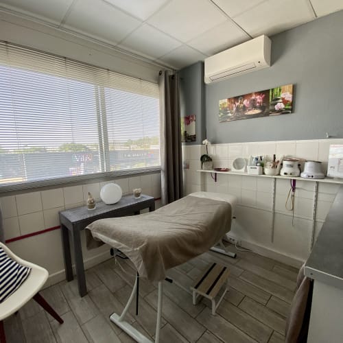 Azur Esthetic - Coiffure Villeneuve-Loubet - Azur Esthetic - Photo Galerie - OneBooking