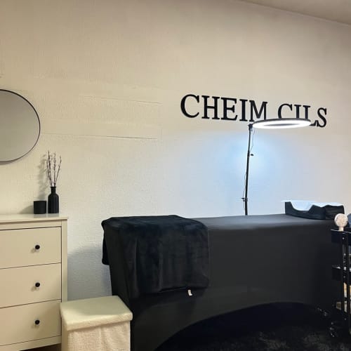 CHEIM CILS - Coiffure Grenoble - CHEIM CILS - Photo Galerie - OneBooking