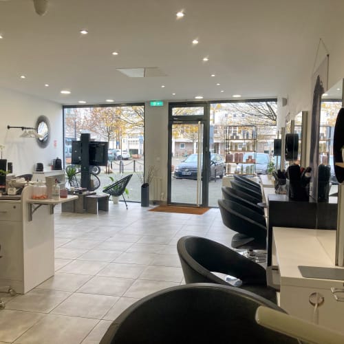 Sup'hair Esthétique - Coiffure Montigny-le-Bretonneux - Sup'hair Esthétique - Photo Galerie - OneBooking