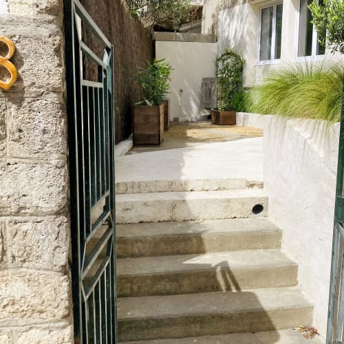 Terres de Lumière - Massage Montpellier - Terres de Lumière - Photo Galerie - OneBooking