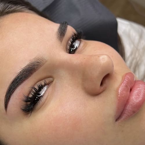 Blush Beauty By AC - Sourcils & cils Nice - Blush Beauty By AC - Photo Galerie - OneBooking