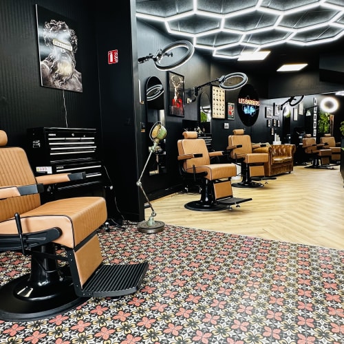 LES BARBIERS BY L’ATELIER - Coiffure Besançon - LES BARBIERS BY L’ATELIER - Photo Galerie - OneBooking