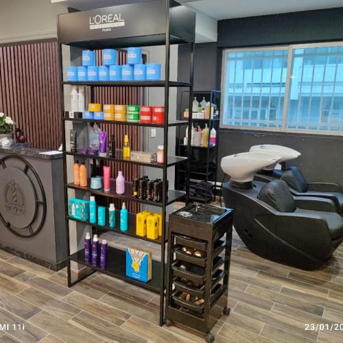Ciseaux D'Or - Coiffure La Rochelle - Ciseaux D'Or - Photo Galerie - OneBooking