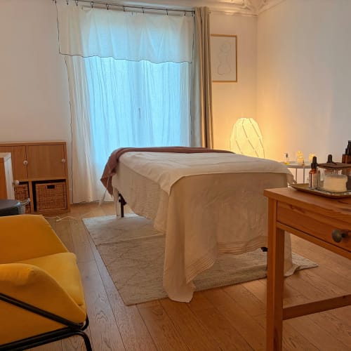 Camille Beauvais - Massage Paris - Camille Beauvais - Photo Galerie - OneBooking