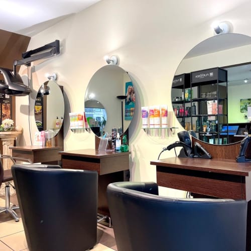 Soeurs 2 Styl' | Coiffure & Esthetique - Institut de beauté Nantes - Soeurs 2 Styl' | Coiffure & Esthetique - Photo Galerie - OneBooking