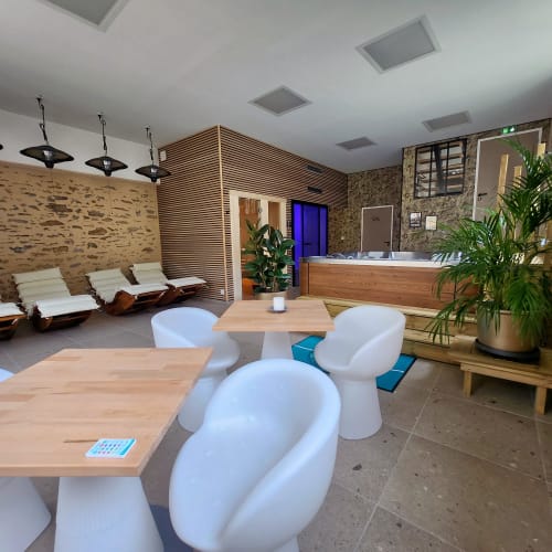 Domaine de BACHMAY - Sourcils & cils Laval - Domaine de BACHMAY - Photo Galerie - OneBooking