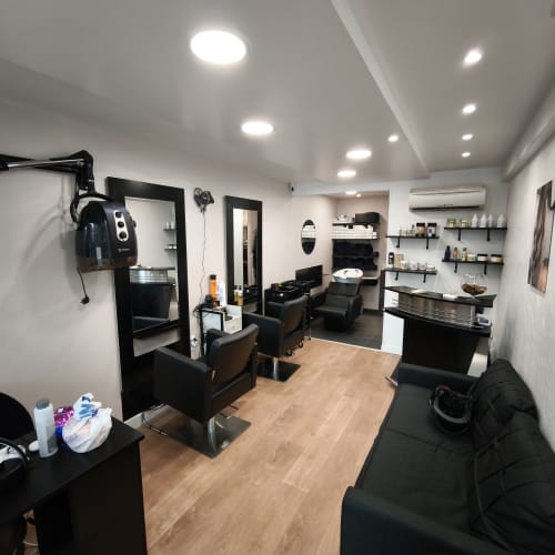 La belle nails & Hair Beauty - Coiffure Toulouse - La belle nails & Hair Beauty - Photo Galerie - OneBooking