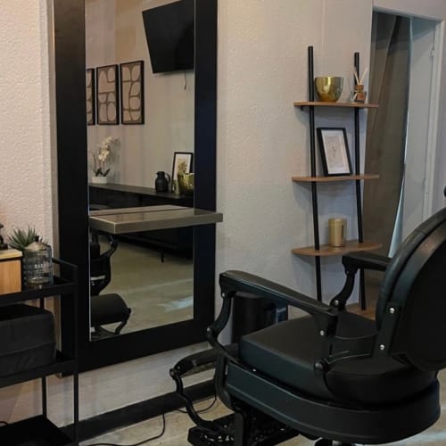 Le Cercle Studio Barber  (Chez CasaPadel) - Coiffure Saint-Denis - Le Cercle Studio Barber  (Chez CasaPadel) - Photo Galerie - OneBooking