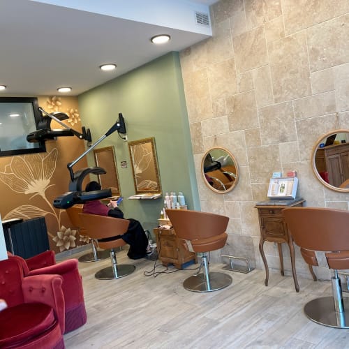 Tete en l'hair - Coiffure Lisieux - Tete en l'hair - Photo Galerie - OneBooking