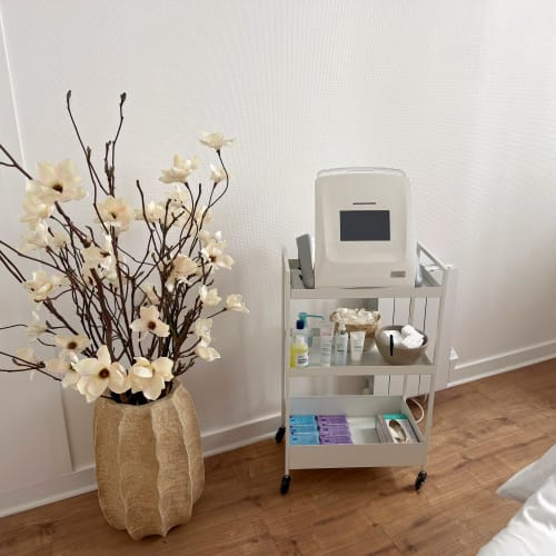 Angela Pietra Studio - Epilation Électrique - Institut de beauté Lyon - Angela Pietra Studio - Epilation Électrique - Photo Galerie - OneBooking
