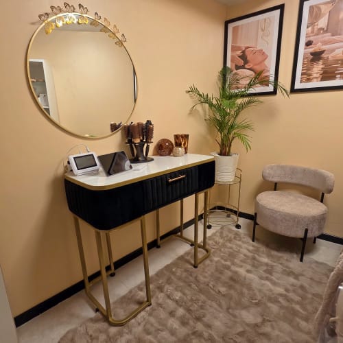 ROYAL BEAUTE - Coiffure Saint-Brieuc - ROYAL BEAUTE - Photo Galerie - OneBooking