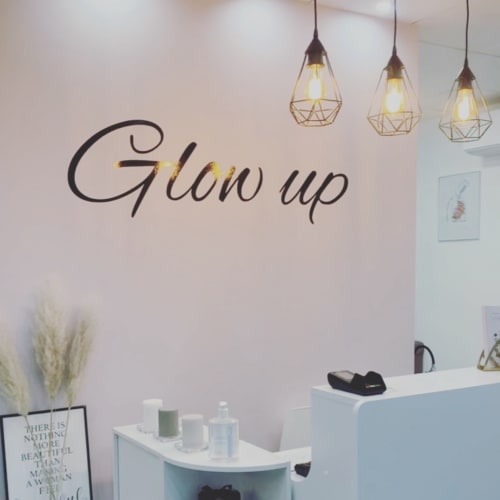 Glow up - Institut de beauté Saint-Julien-en-Genevois - Glow up - Photo Galerie - OneBooking