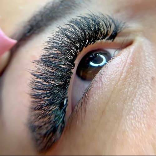AYA Beauty - Coiffure Saint-Étienne - AYA Beauty - Photo Galerie - OneBooking