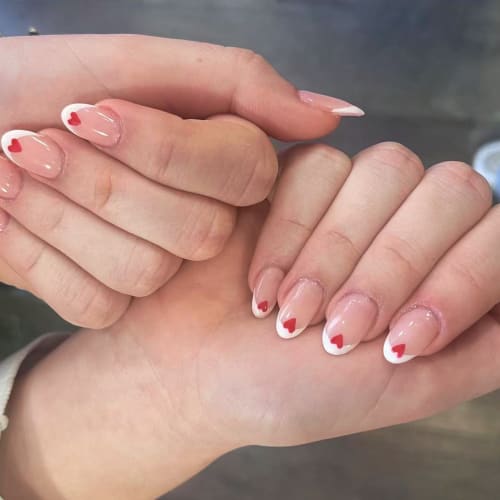 Show me nails & beauty - BIAB BAR - Onglerie Paris - Show me nails & beauty - BIAB BAR - Photo Galerie - OneBooking