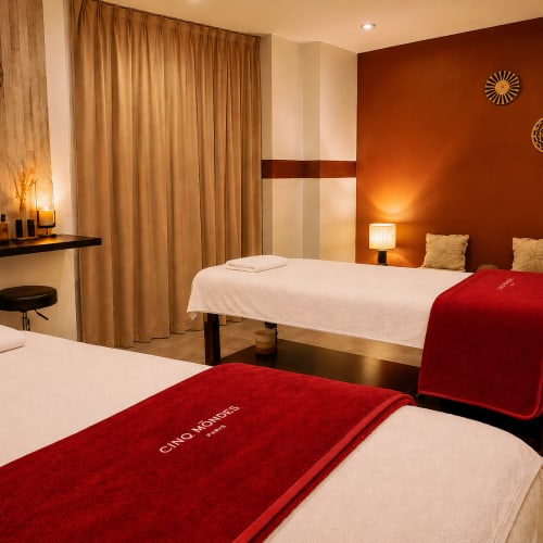 SPA Hôtel Central Park - Sourcils & cils La Rochelle - SPA Hôtel Central Park - Photo Galerie - OneBooking