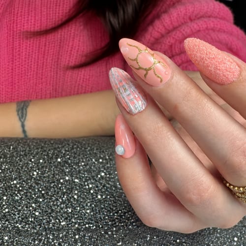 DB Nails - Onglerie Dijon - DB Nails - Photo Galerie - OneBooking