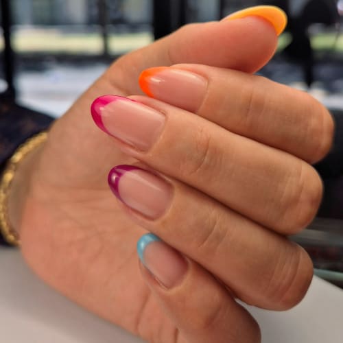 Nadia Nails - Onglerie Saint-Étienne - Nadia Nails - Photo Galerie - OneBooking