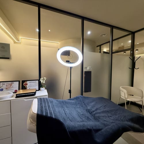 Dounia Beauté - Sourcils & cils Nice - Dounia Beauté - Photo Galerie - OneBooking