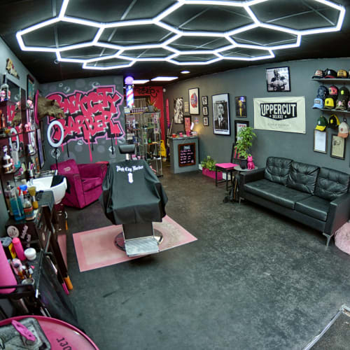 Pink City Barbershop - Coiffure Toulouse - Pink City Barbershop - Photo Galerie - OneBooking