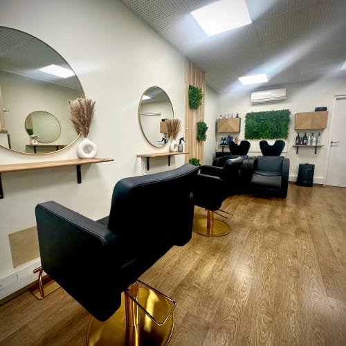 MLA coiffure femme - Coiffure Saint-Maximin-la-Sainte-Baume - MLA coiffure femme - Photo Galerie - OneBooking
