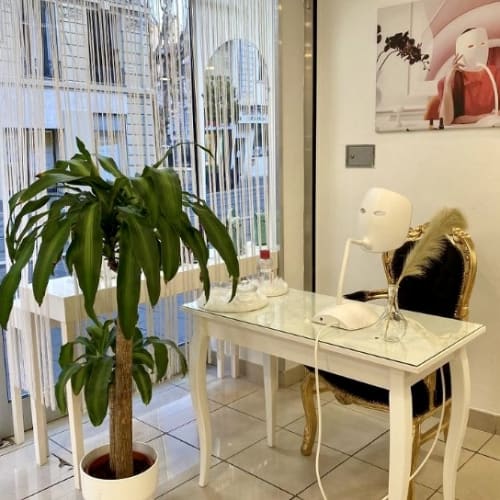 RK Coiffure & Studio Ongles by Ran - Coiffure Nice - RK Coiffure & Studio Ongles by Ran - Photo Galerie - OneBooking