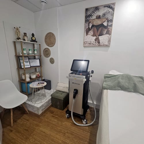 UÑA - Soin visage Nice - UÑA - Photo Galerie - OneBooking