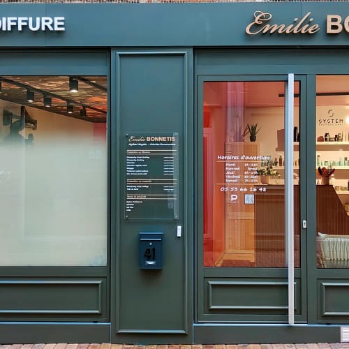 Emilie Bonnetis - Coiffure Agen - Emilie Bonnetis - Photo Galerie - OneBooking