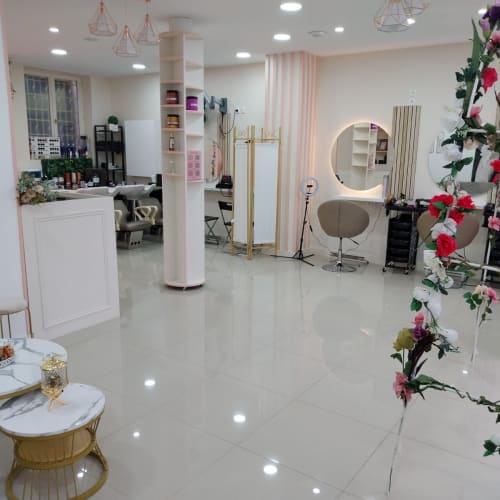 Sublimage Bio Hair - Coiffure Saint-Denis - Sublimage Bio Hair - Photo Galerie - OneBooking