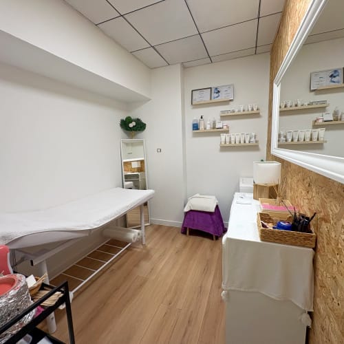 Nails by Mylan - Institut de beauté Toulon - Nails by Mylan - Photo Galerie - OneBooking