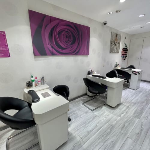 La Vie en Rose - Onglerie Nanterre - La Vie en Rose - Photo Galerie - OneBooking