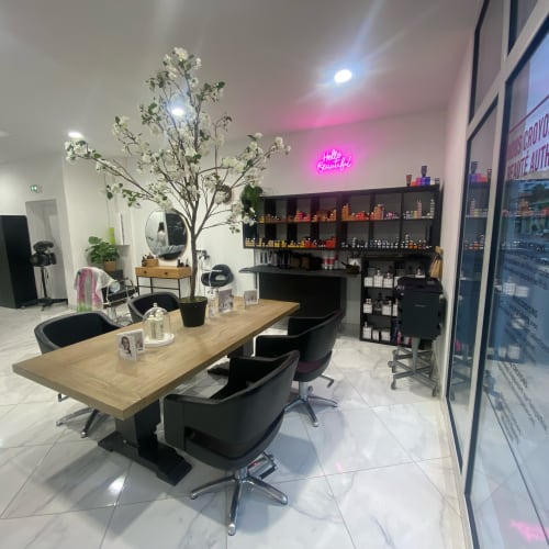Mg coiffure - Coiffure Cagnes-sur-Mer - Mg coiffure - Photo Galerie - OneBooking