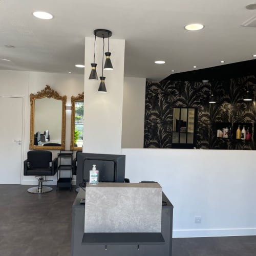 L’ATELIER 19 EME - Coiffure Grenoble - L’ATELIER 19 EME - Photo Galerie - OneBooking