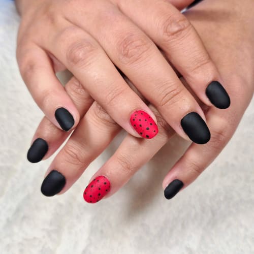 MELI NAILS - Onglerie Sendets - MELI NAILS - Photo Galerie - OneBooking
