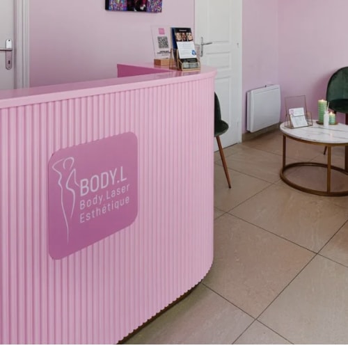 Body L - Sourcils & cils Drancy - Body L - Photo Galerie - OneBooking