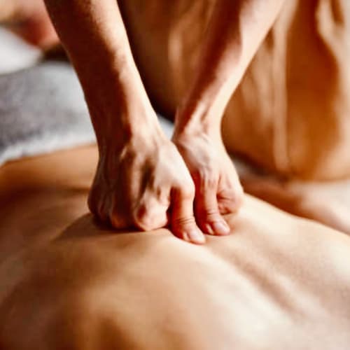Vy Thai Massage - Sourcils & cils Villeneuve-d'Ascq - Vy Thai Massage - Photo Galerie - OneBooking
